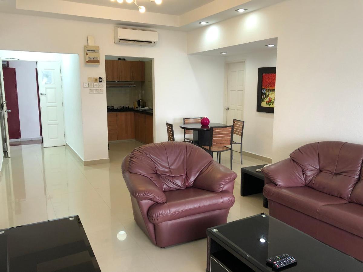 Beach Resort Home Stay Sri Sayang 05 Apartment Batu Ferringhi 2Bedroom Kültér fotó