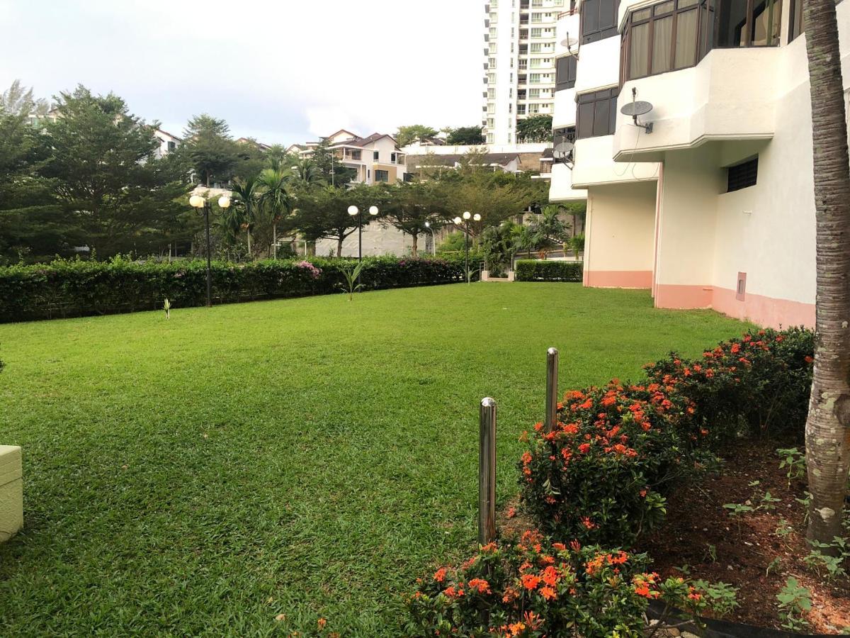 Beach Resort Home Stay Sri Sayang 05 Apartment Batu Ferringhi 2Bedroom Kültér fotó