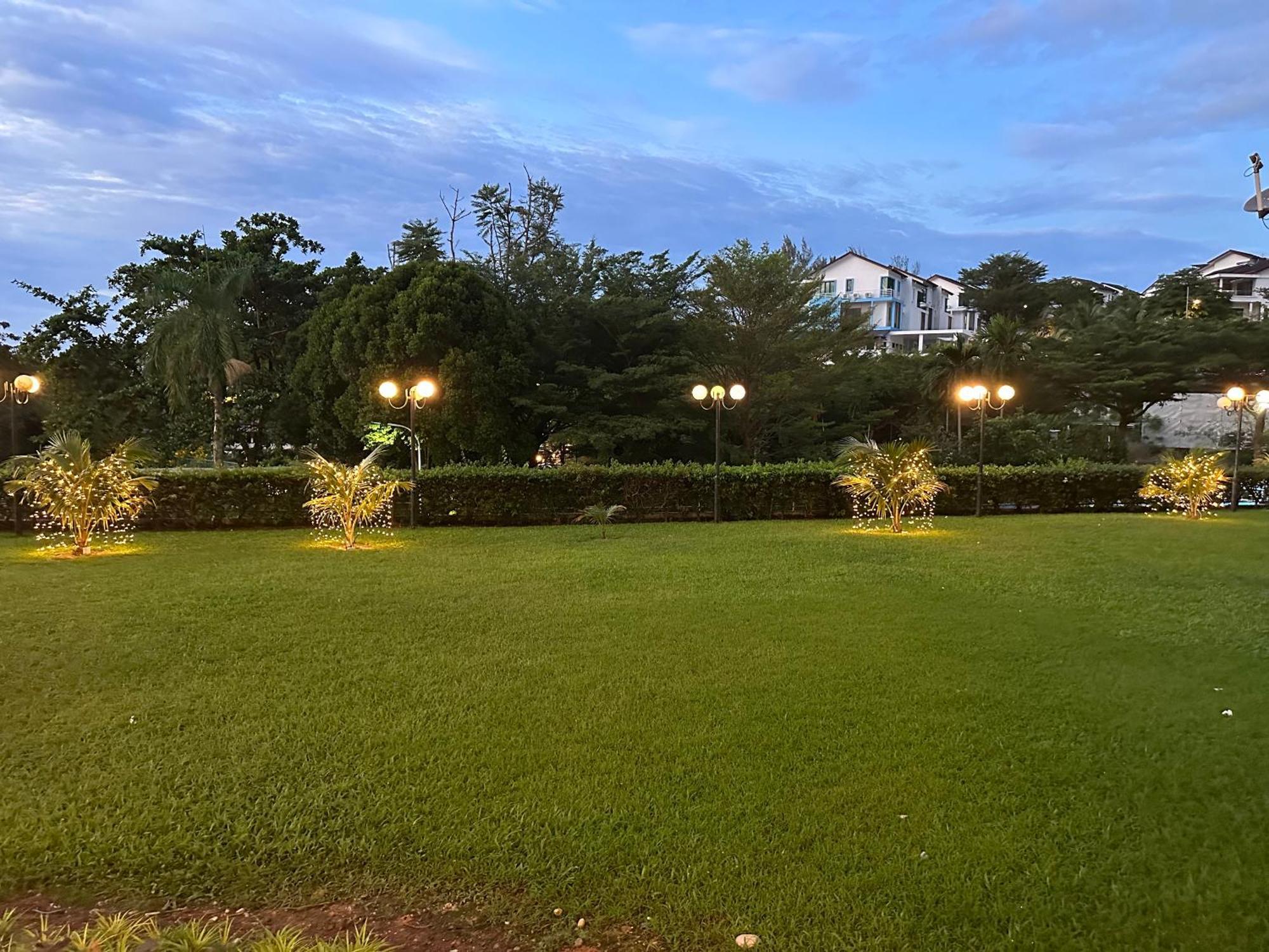 Beach Resort Home Stay Sri Sayang 05 Apartment Batu Ferringhi 2Bedroom Kültér fotó
